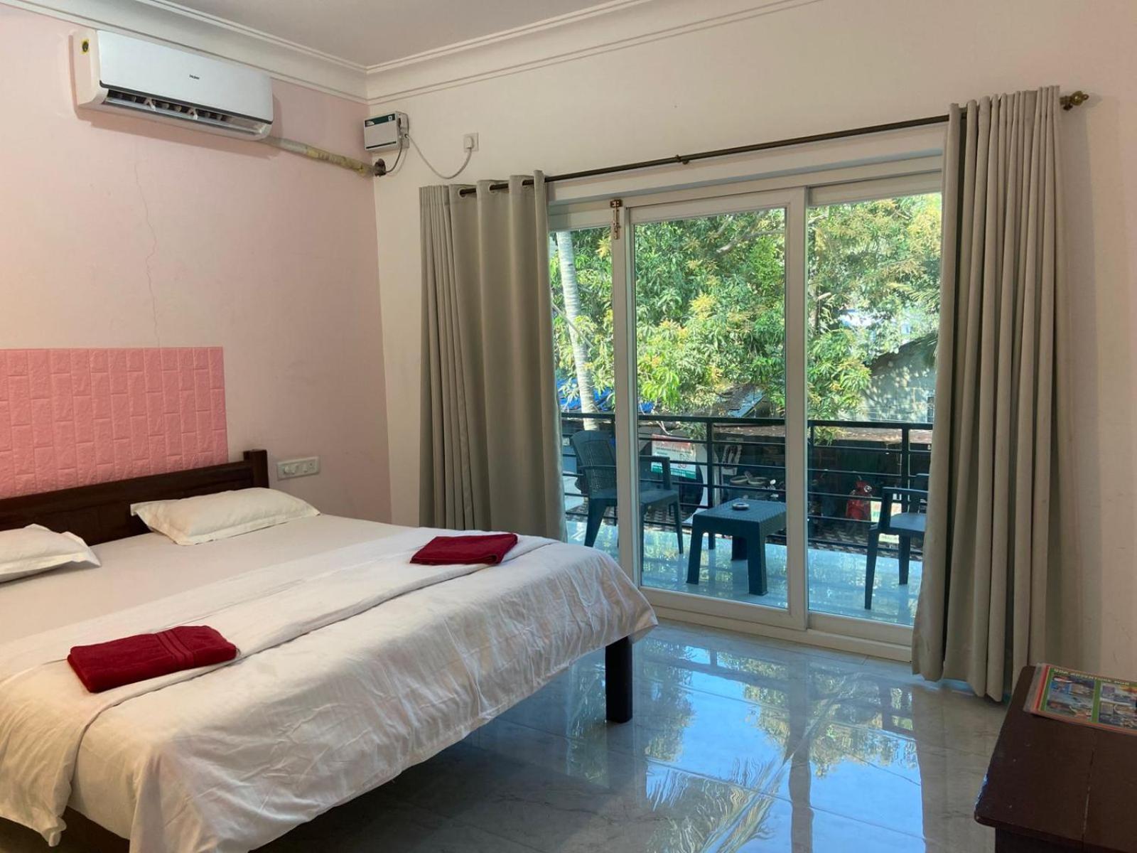Ocean'S Edge By Vincen Hotel Calangute Luaran gambar